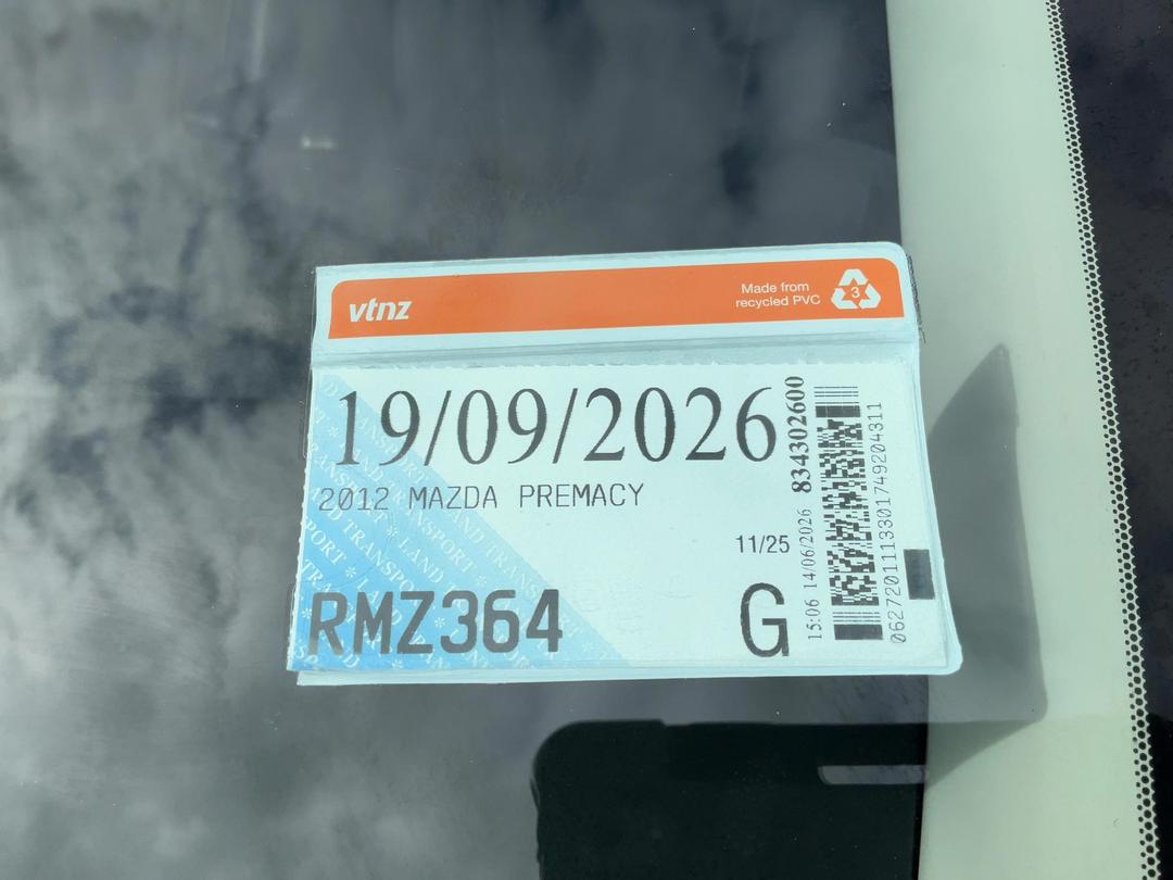 Photo '24' of Mazda Premacy