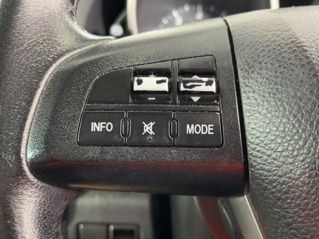 Photo '22' of Mazda Premacy