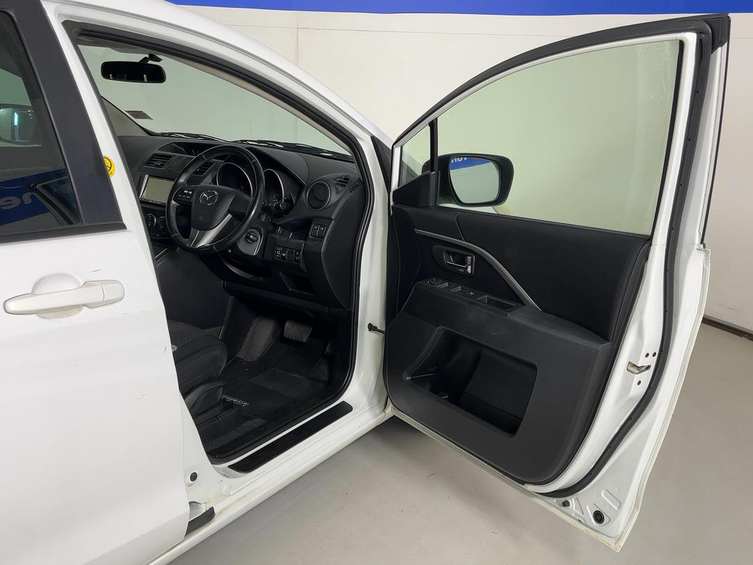 Photo '15' of Mazda Premacy