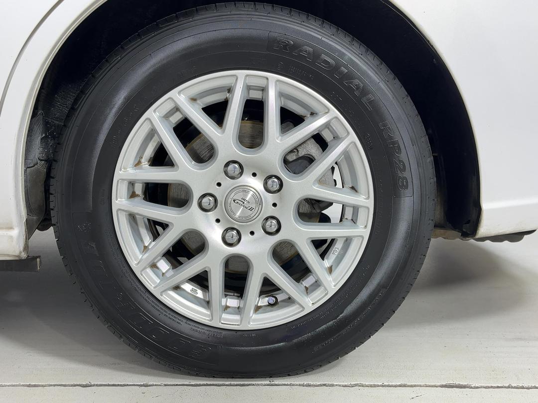 Photo '11' of Mazda Premacy