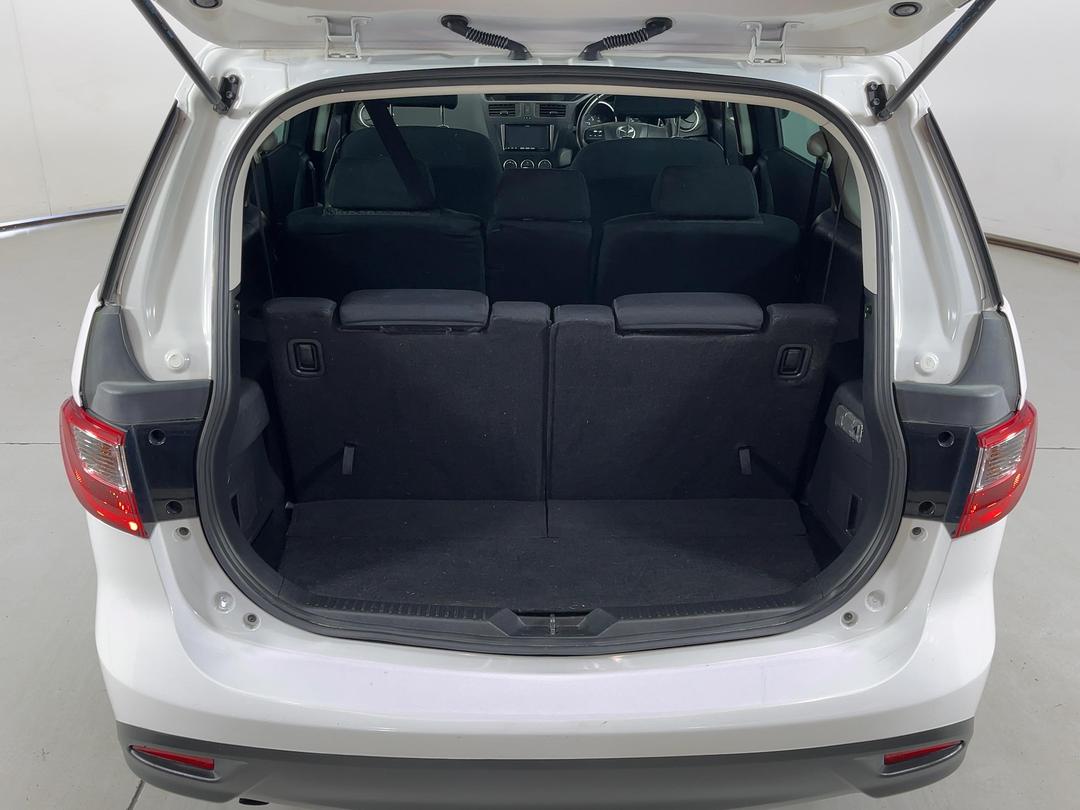 Photo '14' of Mazda Premacy