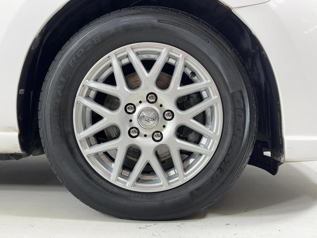 Photo '9' of Mazda Premacy