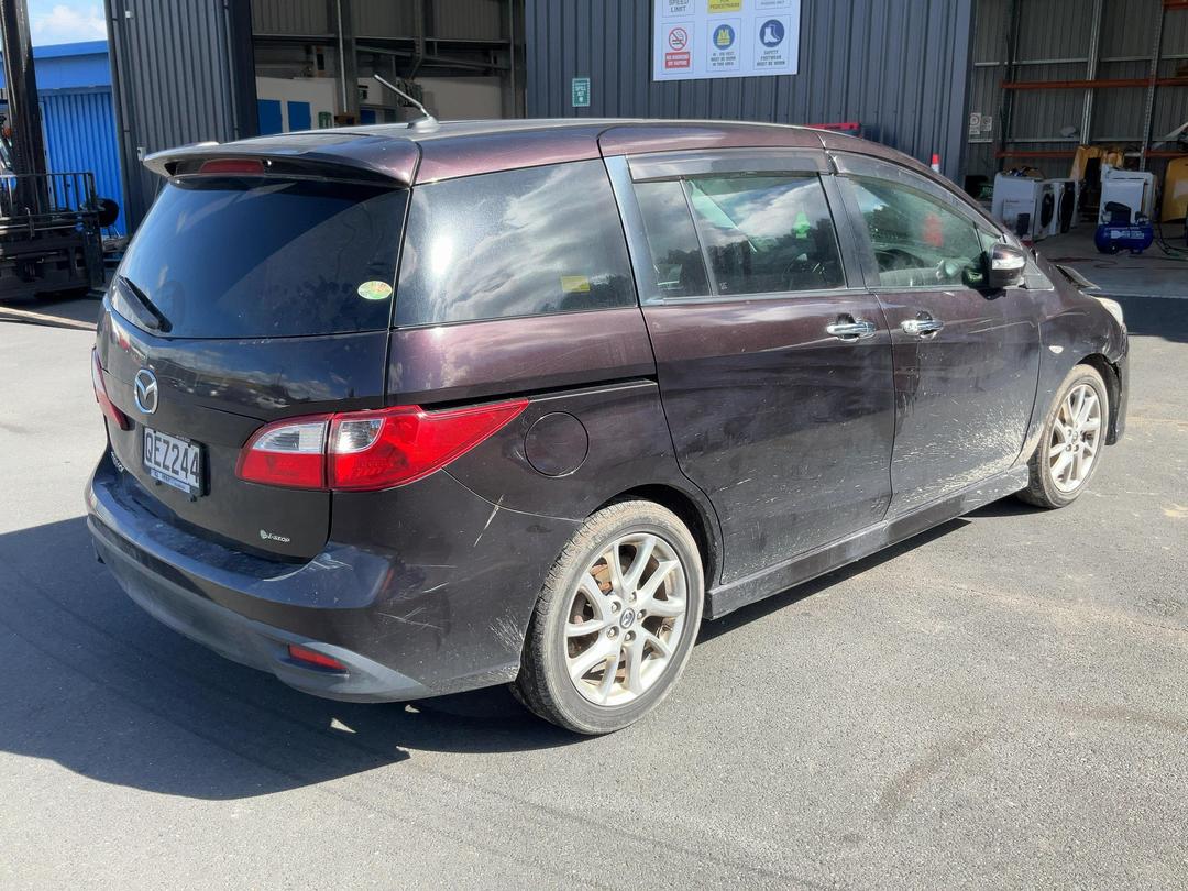 Photo '8' of Mazda Premacy
