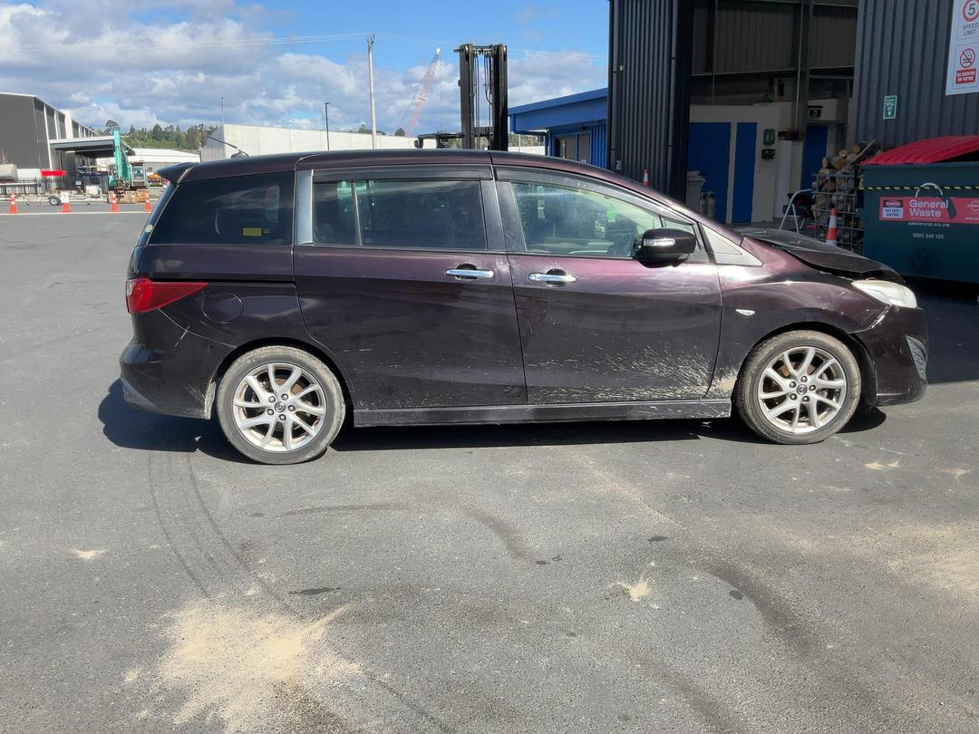 Photo '9' of Mazda Premacy