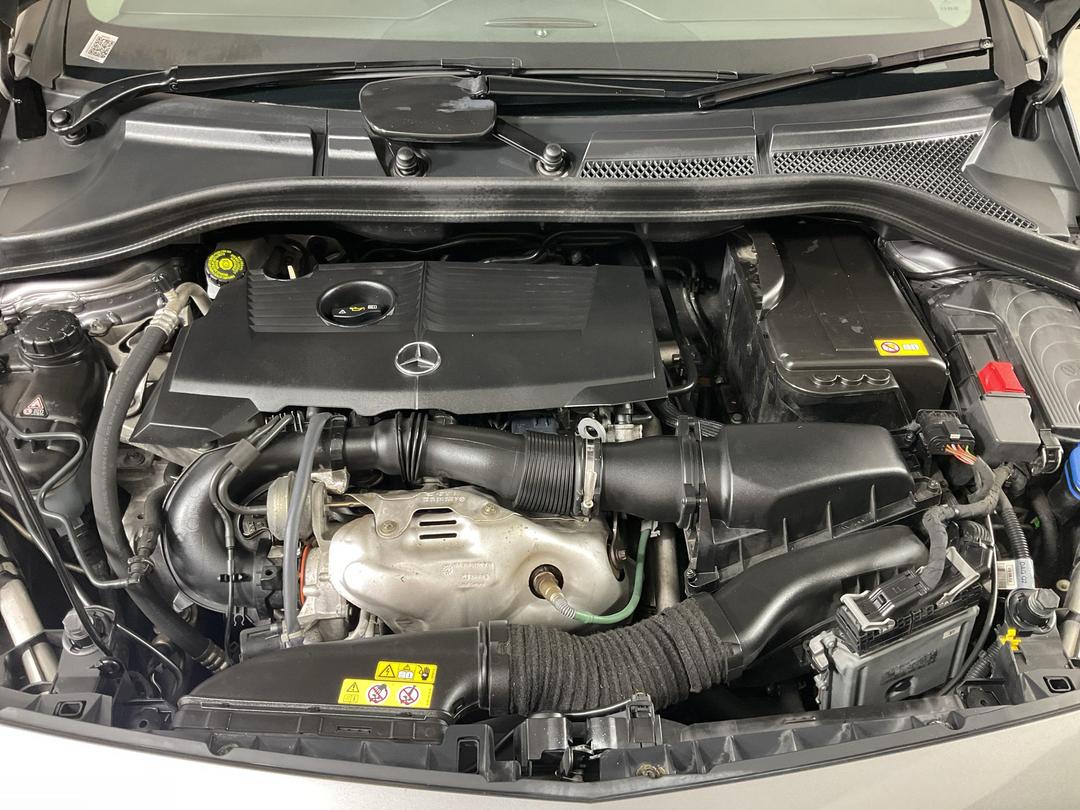 Photo '13' of Mercedes-Benz B-Class