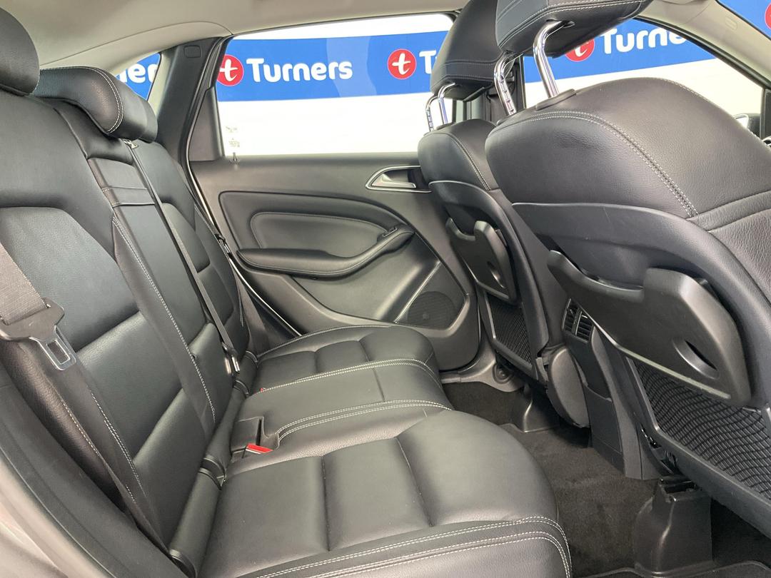 Photo '20' of Mercedes-Benz B-Class