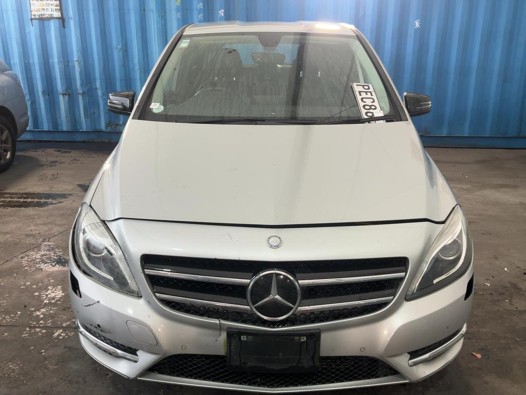 Photo '2' of Mercedes-Benz B-Class B180