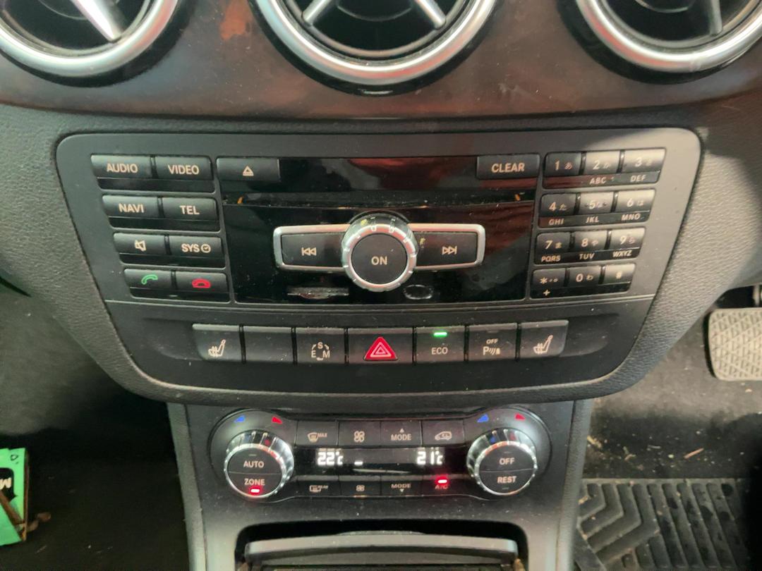 Photo '12' of Mercedes-Benz B-Class B180