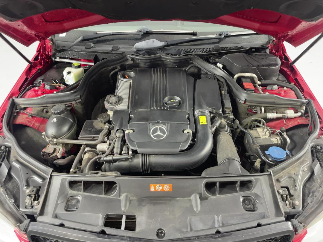 Photo '11' of Mercedes-Benz C-Class C180 Photo '11' of Mercedes-Benz C-Class C180