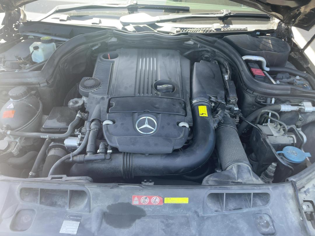 Photo '12' of Mercedes-Benz C-Class C180 Station Wagon Photo '12' of Mercedes-Benz C-Class C180 Station Wagon