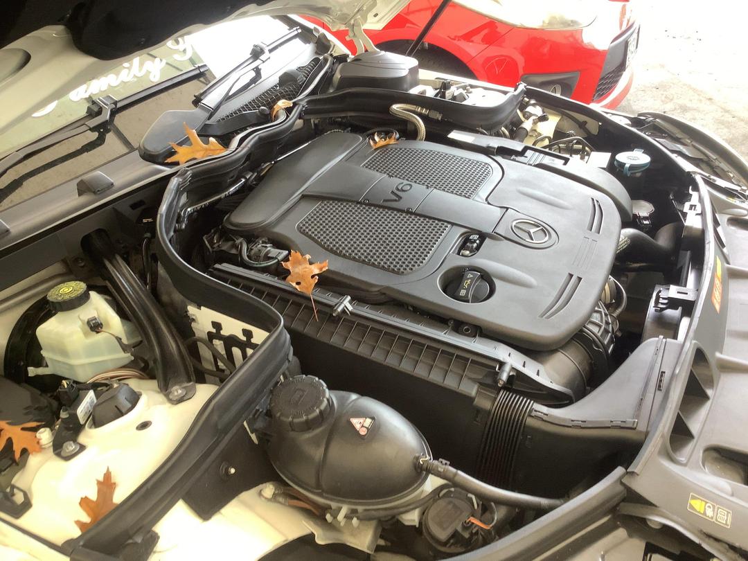 Photo '18' of Mercedes-Benz C350