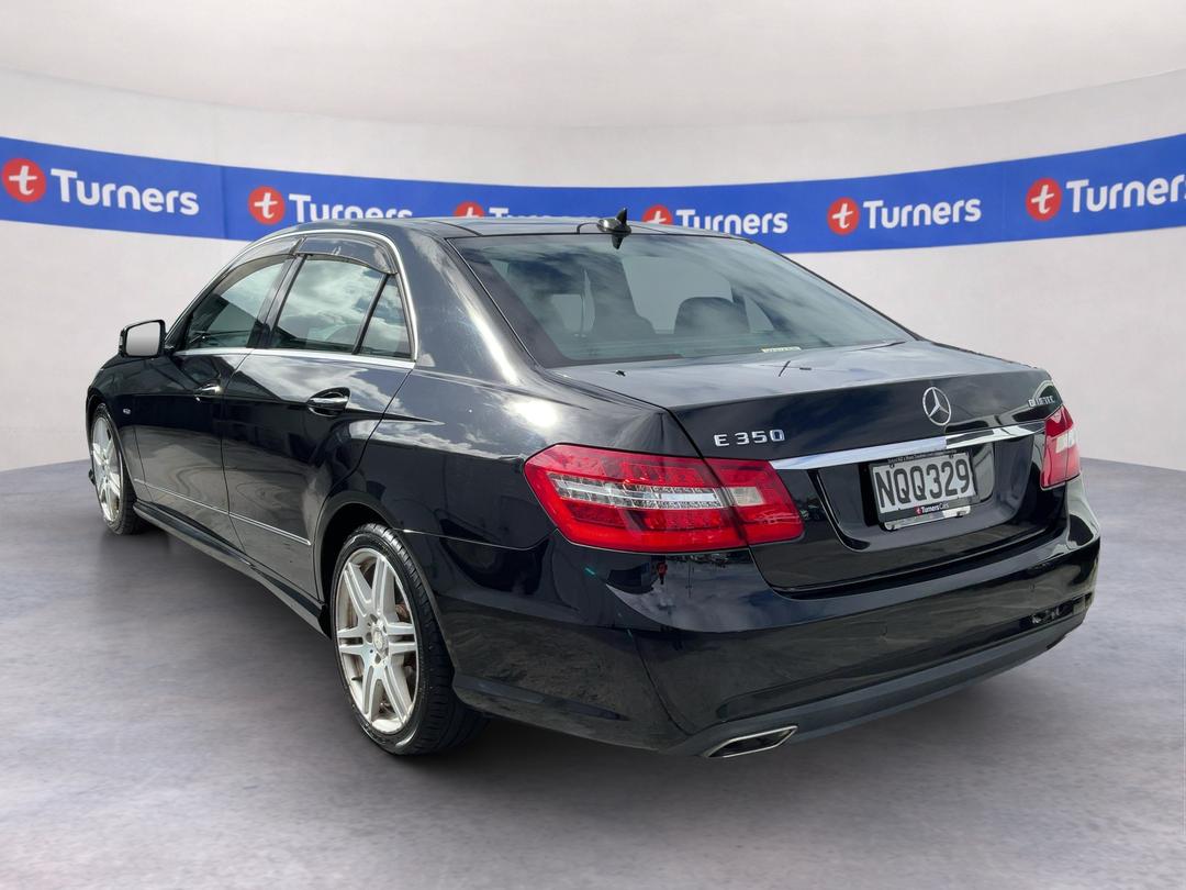 Photo '5' of Mercedes-Benz E-Class