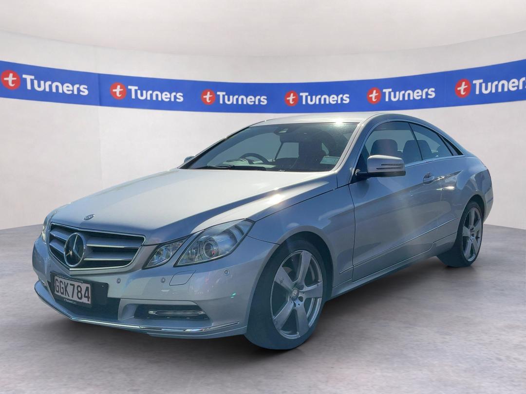 Photo '4' of Mercedes-Benz E-Class