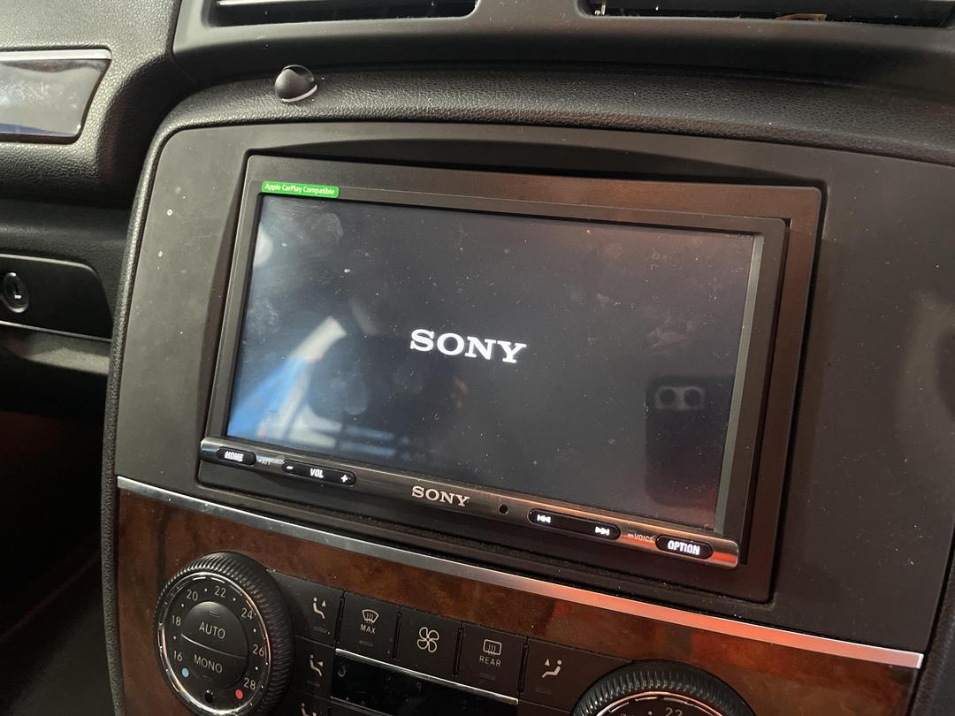 Photo '28' of Mercedes-Benz R