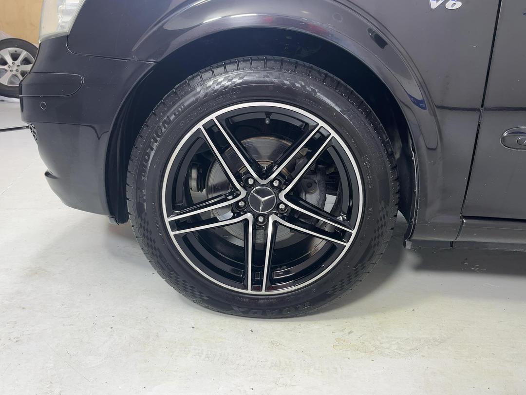 Photo '10' of Mercedes-Benz Vito