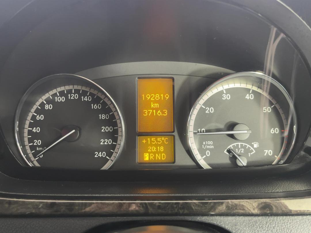 Photo '20' of Mercedes-Benz Vito