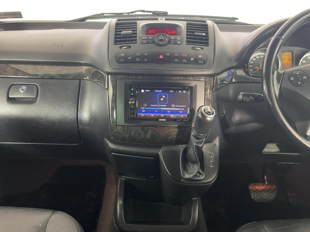 Photo '18' of Mercedes-Benz Vito