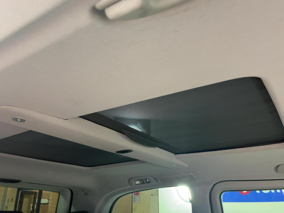 Photo '30' of Mercedes-Benz Vito