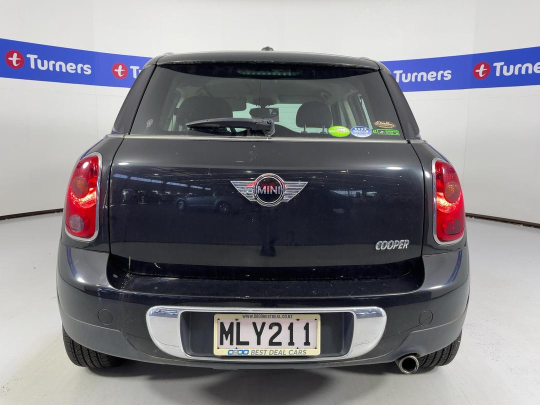 Photo '9' of Mini Cooper Crossover Photo '9' of Mini Cooper Crossover