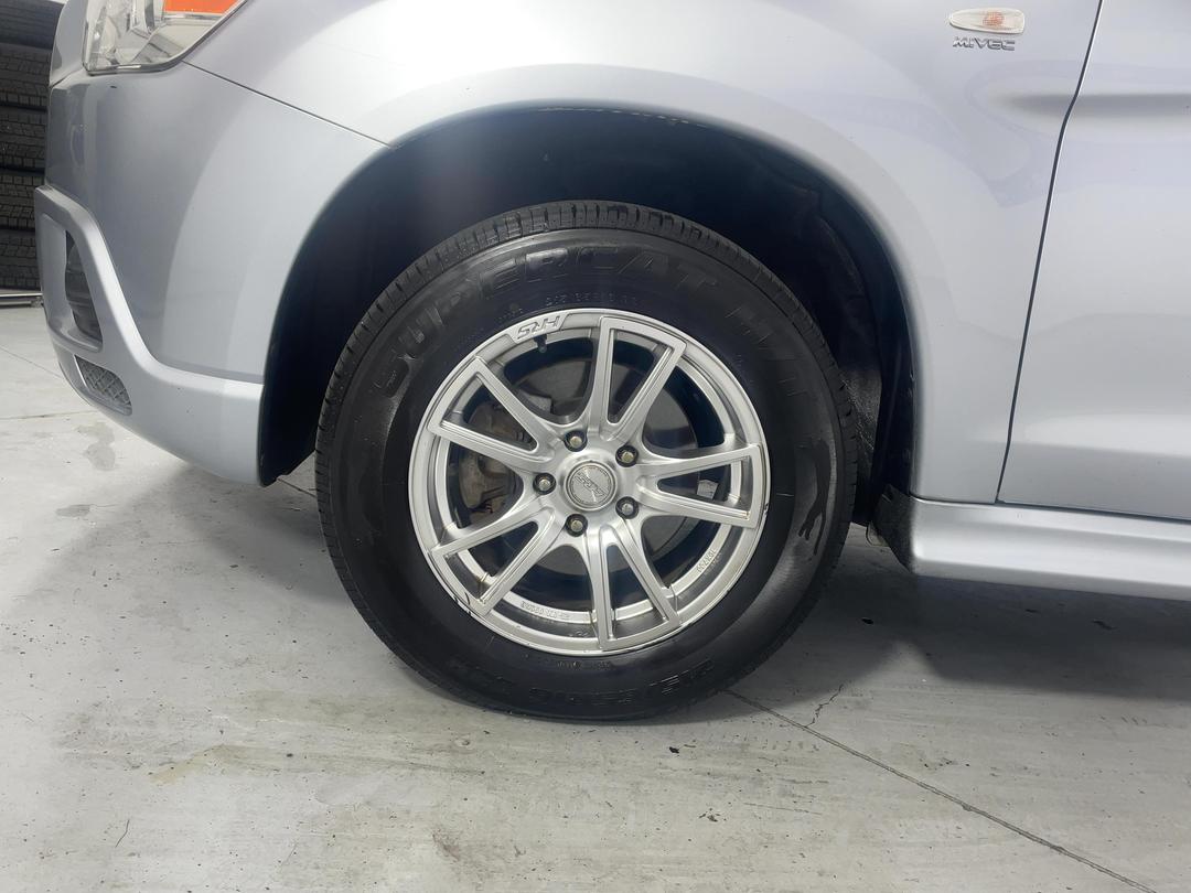 Photo '10' of Mitsubishi ASX