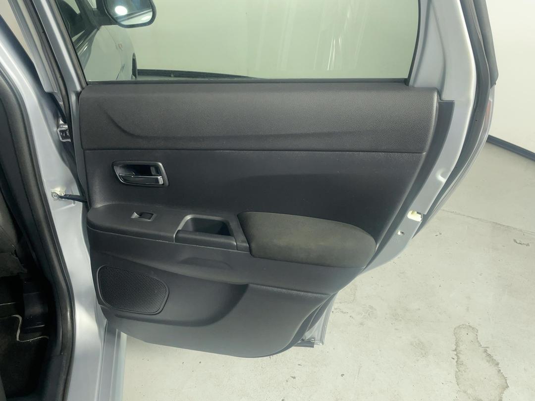 Photo '19' of Mitsubishi ASX