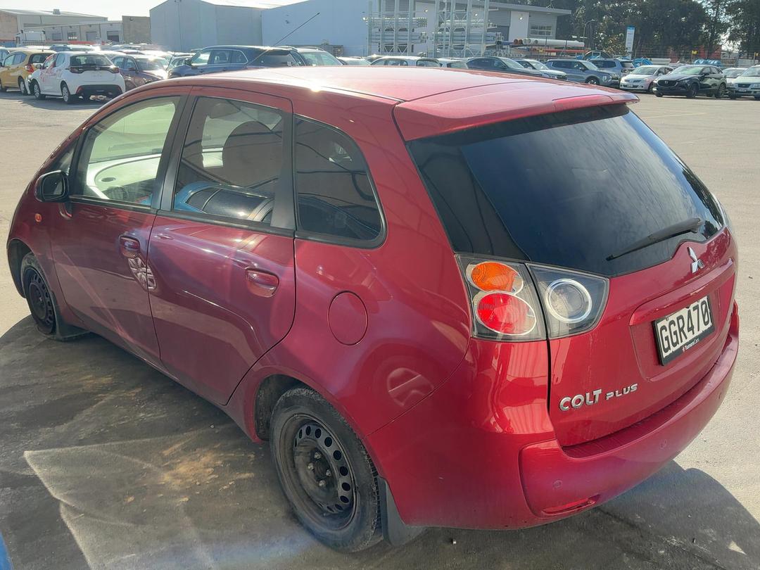 Photo '10' of Mitsubishi Colt Plus LS Photo '10' of Mitsubishi Colt Plus LS