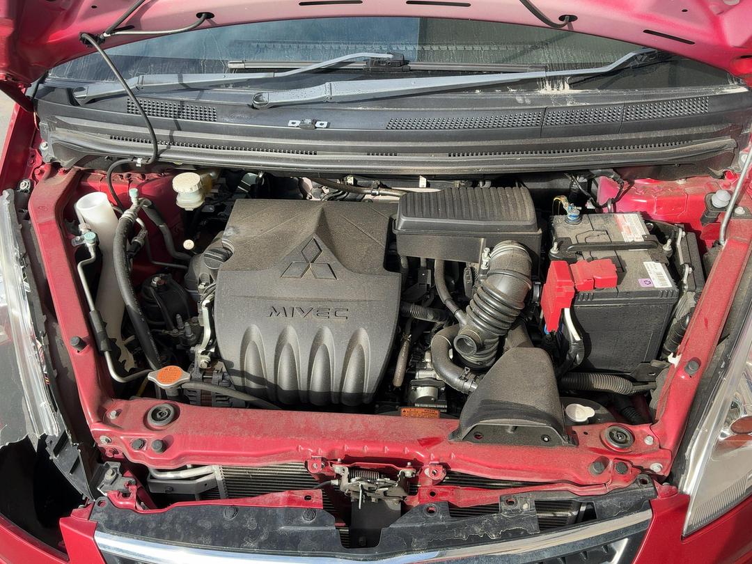 Photo '22' of Mitsubishi Colt Plus LS Photo '22' of Mitsubishi Colt Plus LS