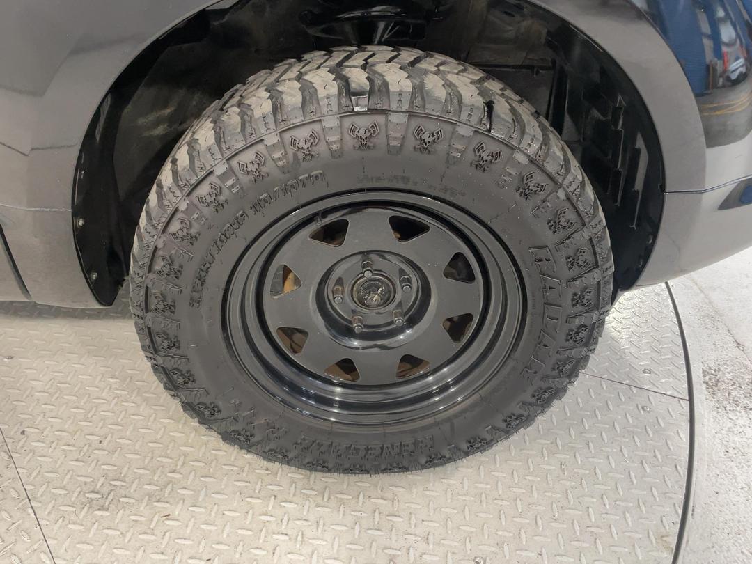 Photo '9' of Mitsubishi Delica