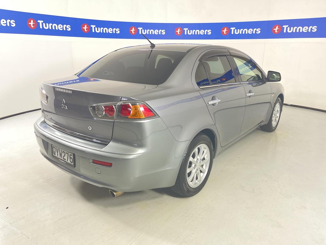 Photo '7' of Mitsubishi Galant