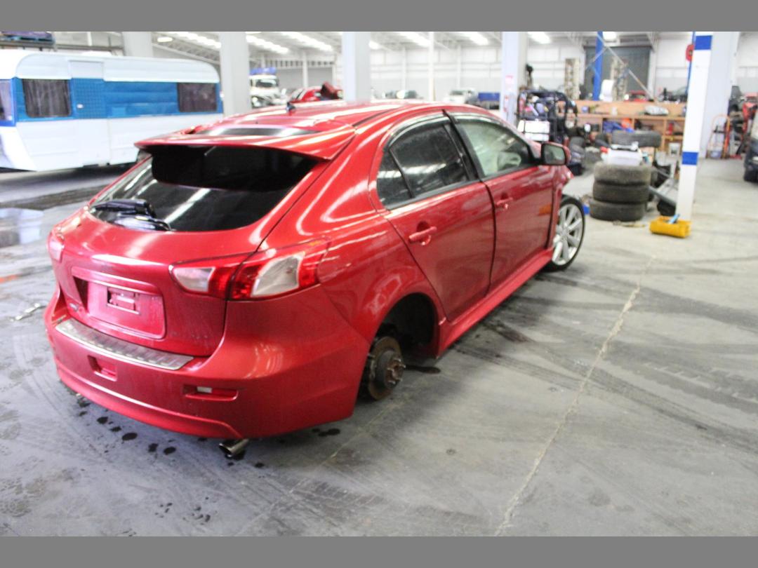 Photo '5' of Mitsubishi Galant Fortis