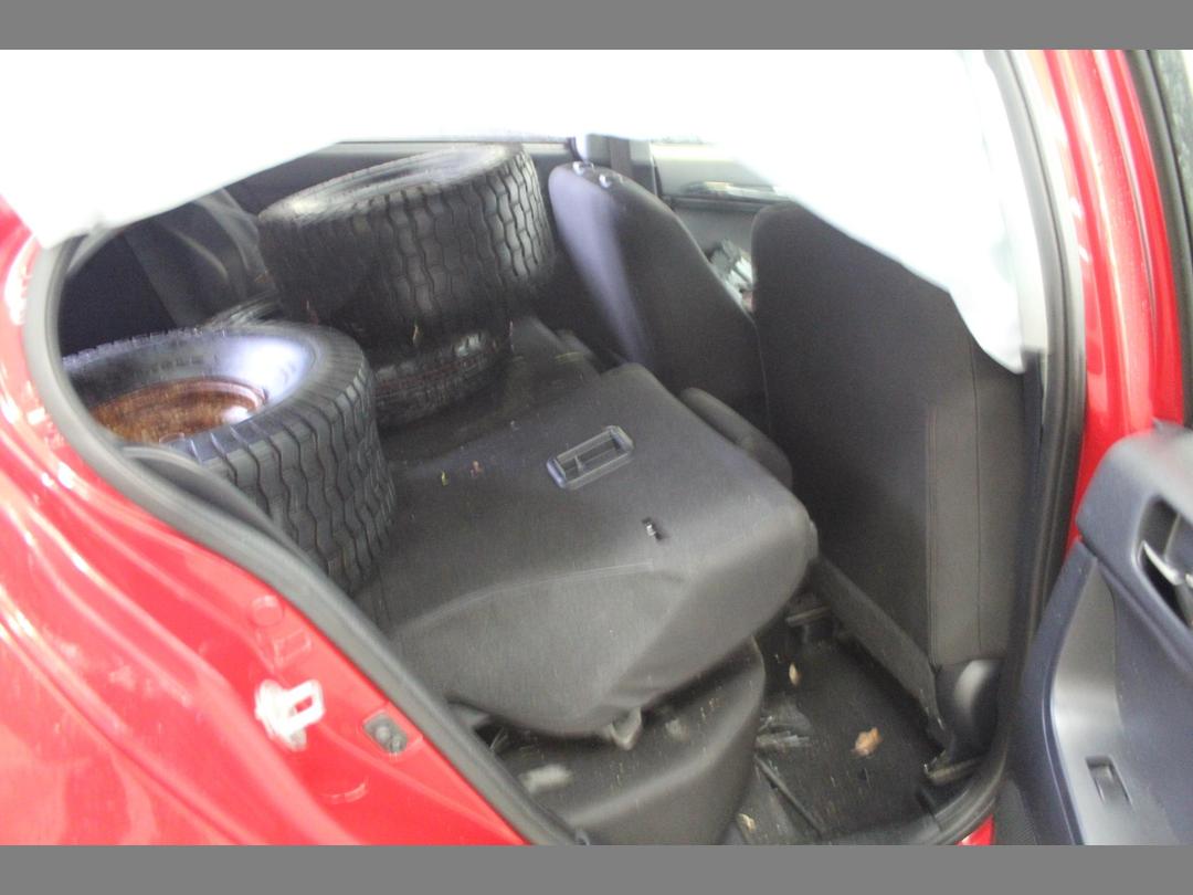 Photo '6' of Mitsubishi Galant Fortis