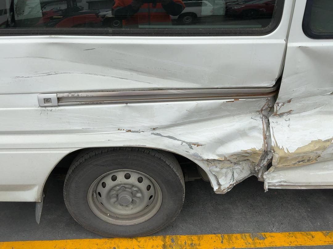 Photo '14' of Mitsubishi L300 LWB Photo '14' of Mitsubishi L300 LWB