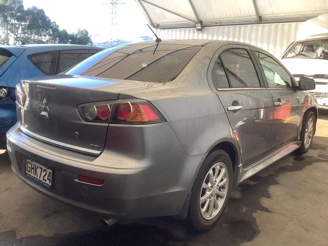 Photo '4' of Mitsubishi Lancer SEI