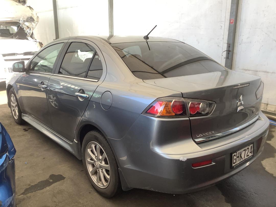 Photo '5' of Mitsubishi Lancer SEI