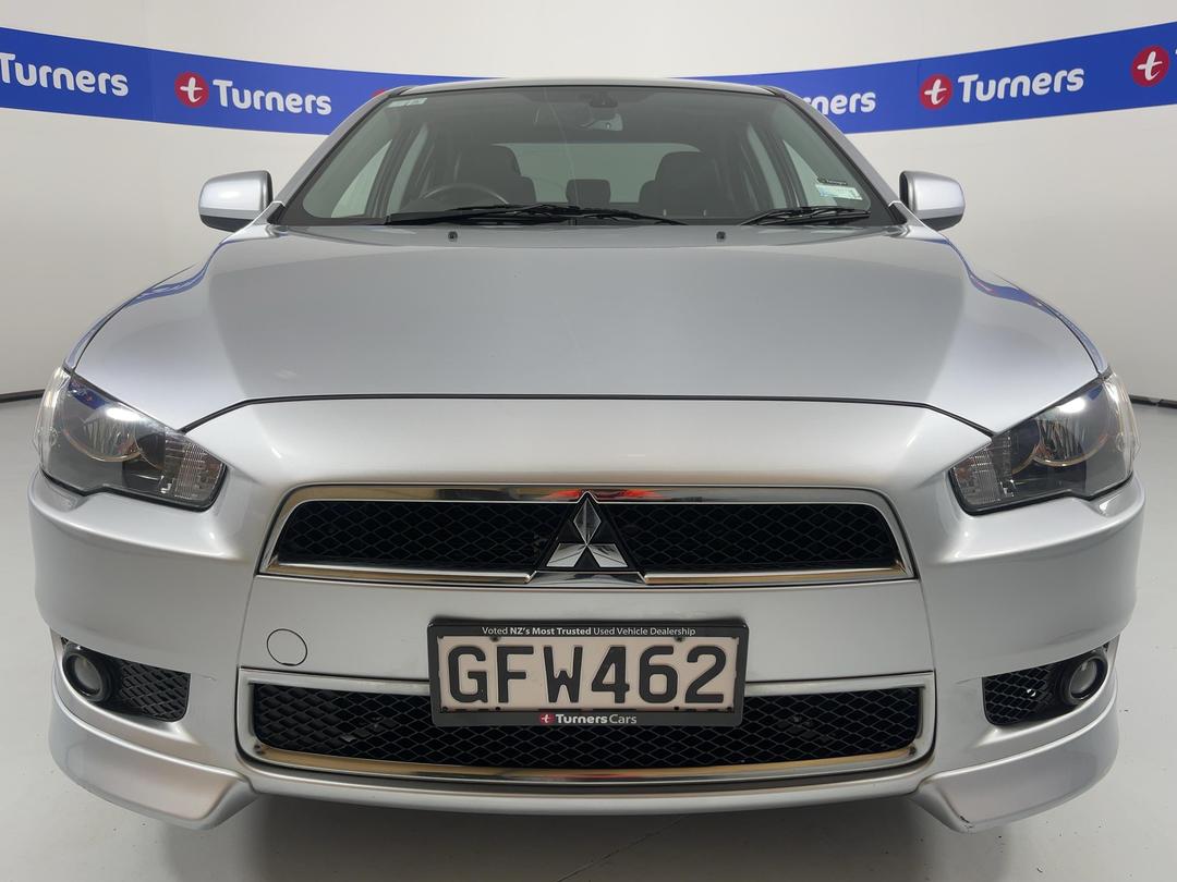 Photo '2' of Mitsubishi Lancer
