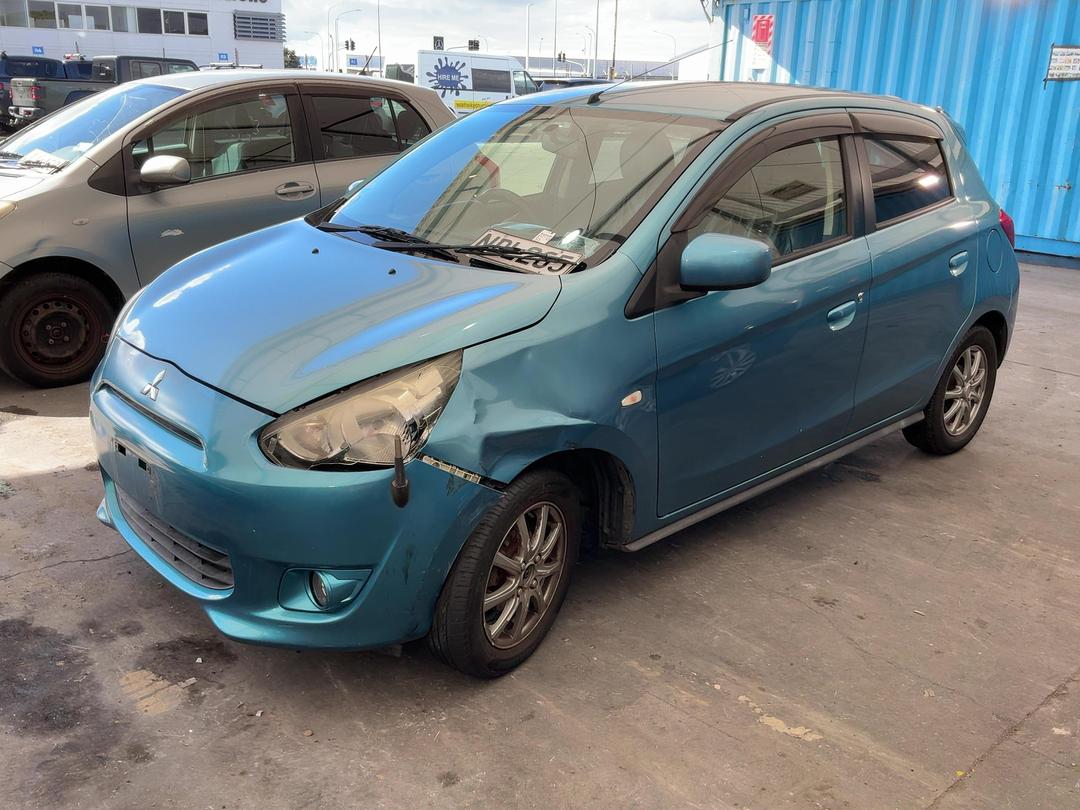 Photo '6' of Mitsubishi Mirage Photo '6' of Mitsubishi Mirage