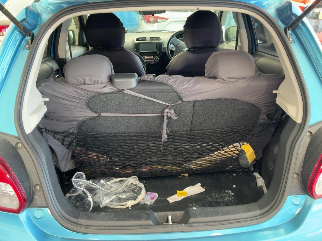 Photo '10' of Mitsubishi Mirage Photo '10' of Mitsubishi Mirage