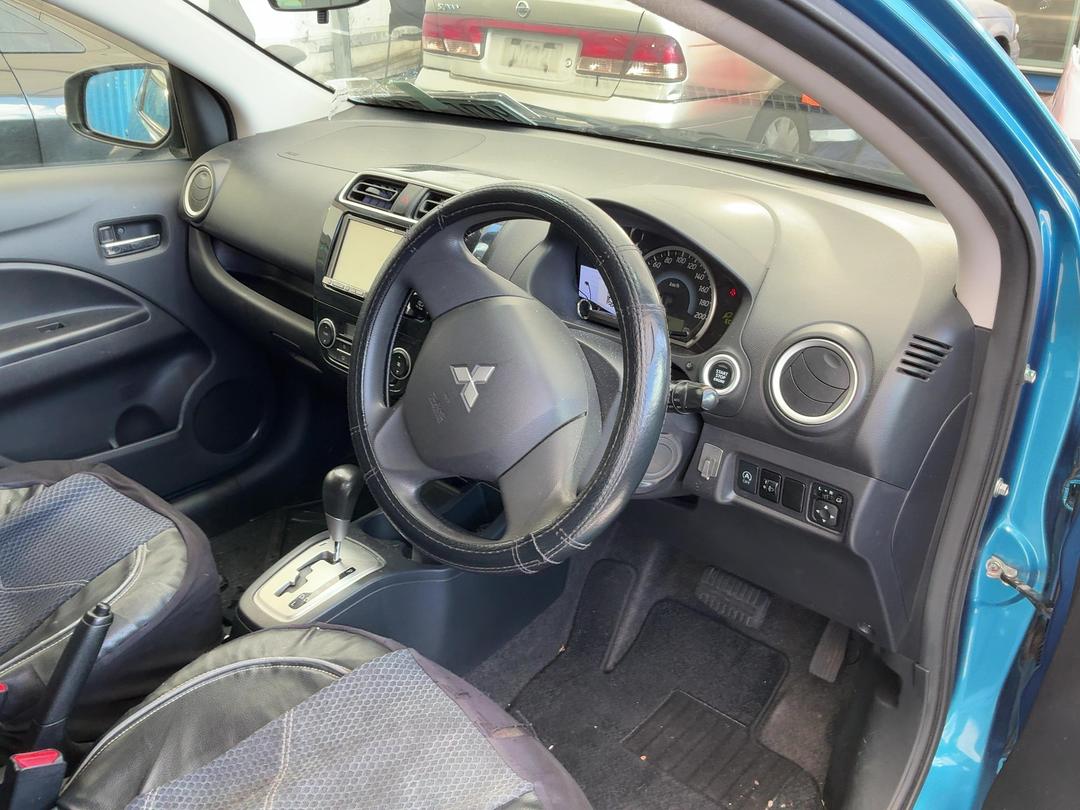 Photo '15' of Mitsubishi Mirage Photo '15' of Mitsubishi Mirage