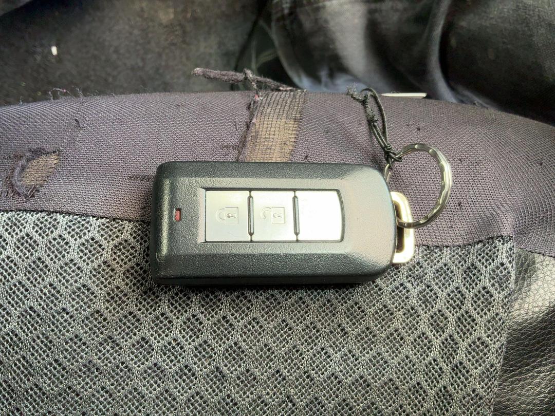 Photo '18' of Mitsubishi Mirage Photo '18' of Mitsubishi Mirage
