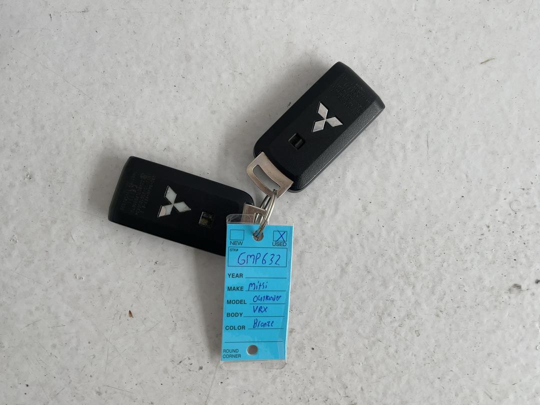 Photo '22' of Mitsubishi Outlander