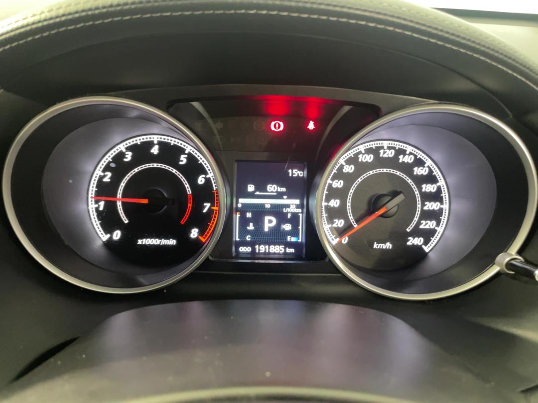 Photo '21' of Mitsubishi Outlander