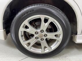 Photo '12' of Mitsubishi Outlander