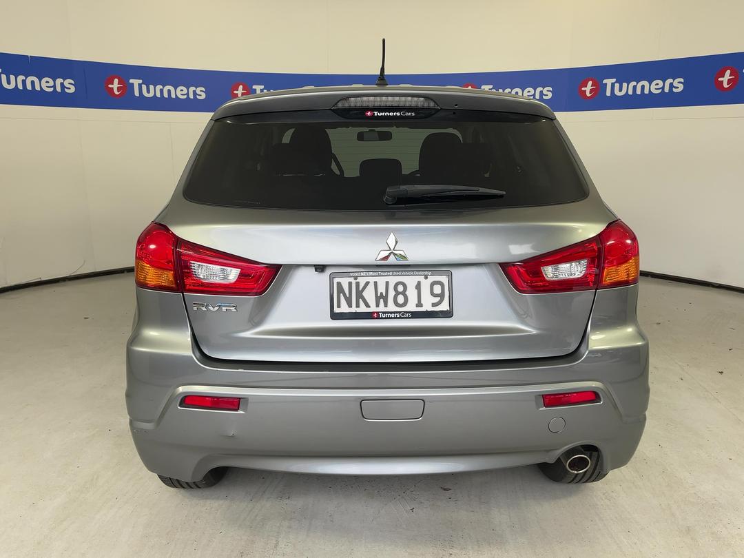 Photo '6' of Mitsubishi RVR