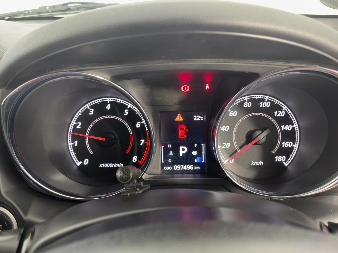 Photo '21' of Mitsubishi RVR