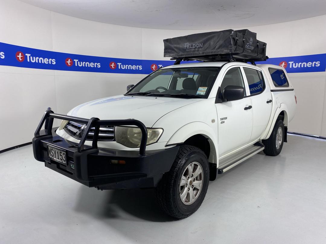 Photo '2' of Mitsubishi Triton