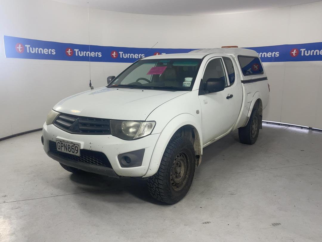 Photo '3' of Mitsubishi Triton Club CAB GL Photo '3' of Mitsubishi Triton Club CAB GL