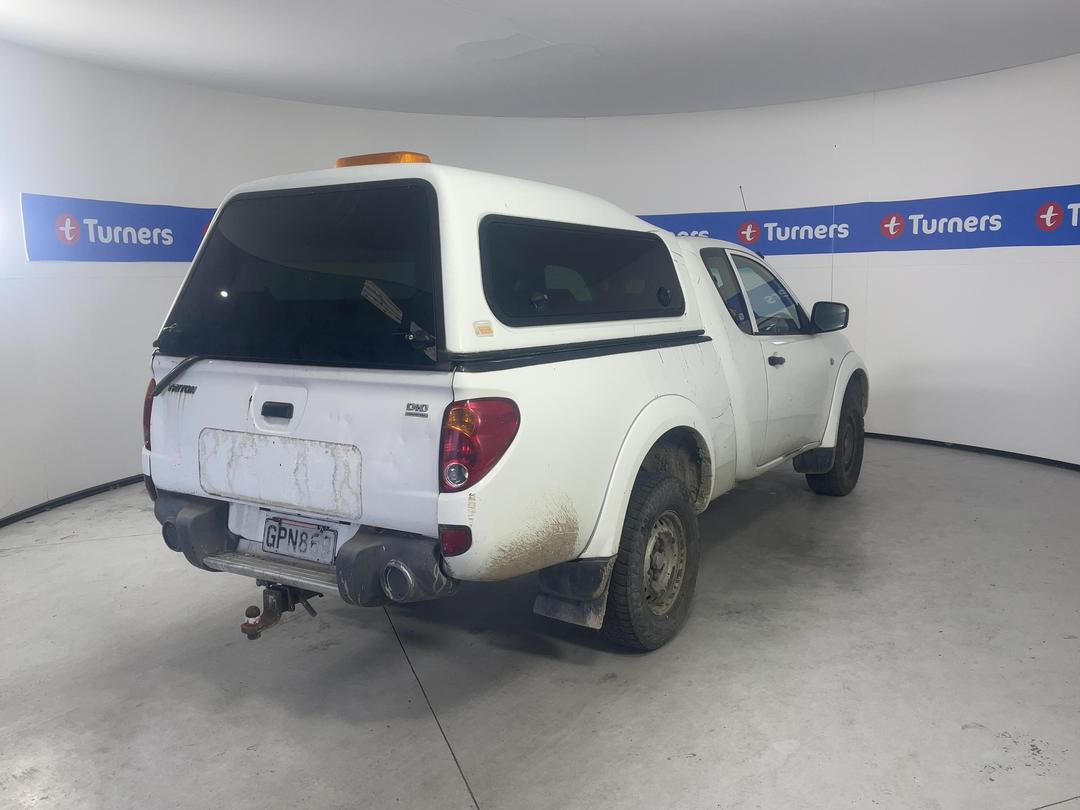 Photo '6' of Mitsubishi Triton Club CAB GL Photo '6' of Mitsubishi Triton Club CAB GL