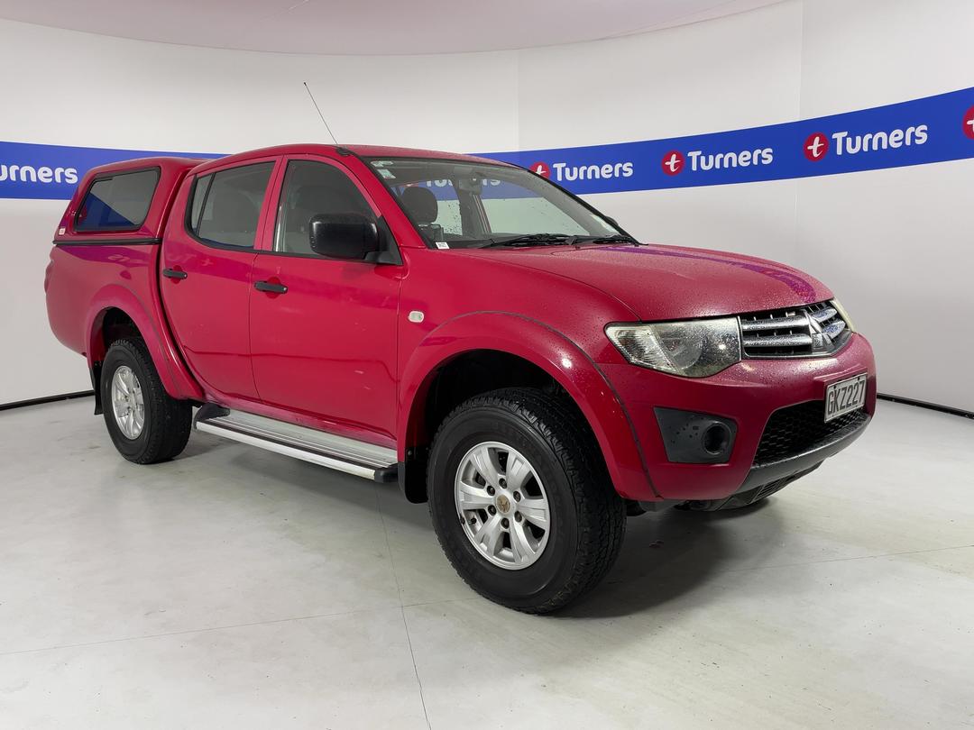 Photo '1' of Mitsubishi Triton