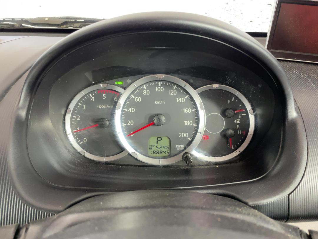 Photo '21' of Mitsubishi Triton