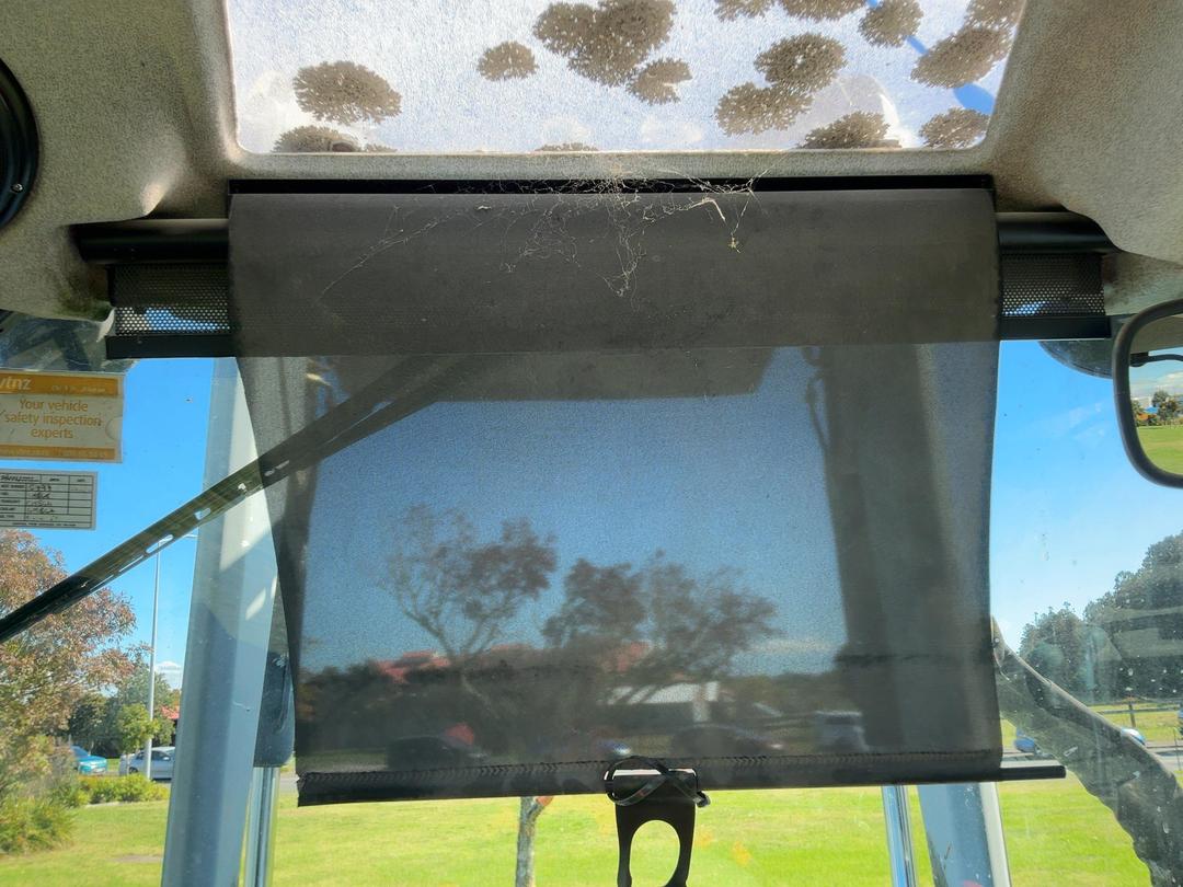 Photo '27' of NEW HOLLAND T6030 PLUS Tractor